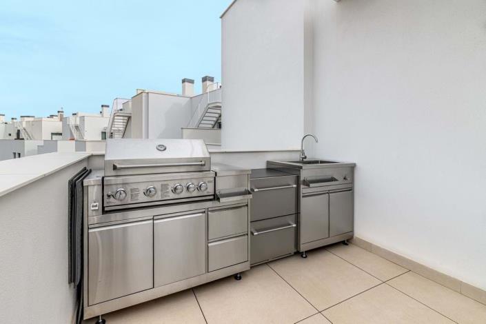 Image No.38-2 Bed Penthouse for sale