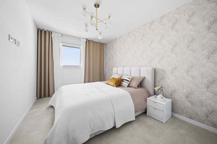 Image No.14-4 Bed Semi-Detached for sale