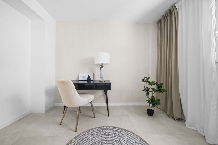 Image No.19-4 Bed Semi-Detached for sale