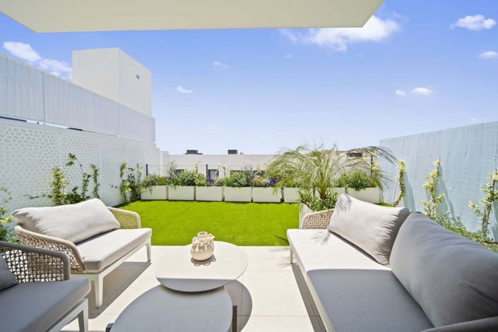 Image No.31-4 Bed Semi-Detached for sale