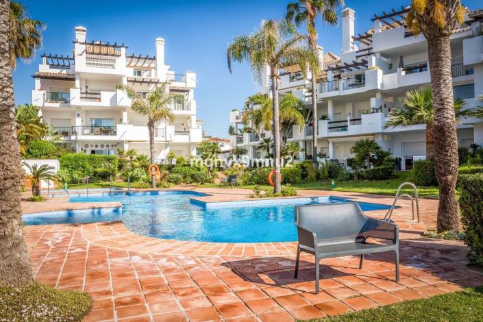 Image No.26-3 Bed Apartment for sale