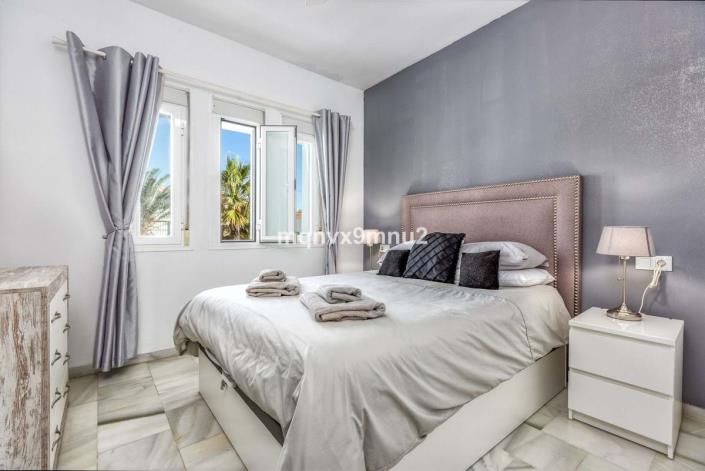 Image No.35-3 Bed Apartment for sale