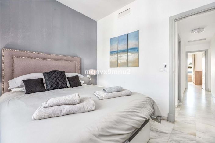 Image No.12-3 Bed Apartment for sale