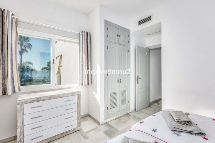 Image No.18-3 Bed Apartment for sale