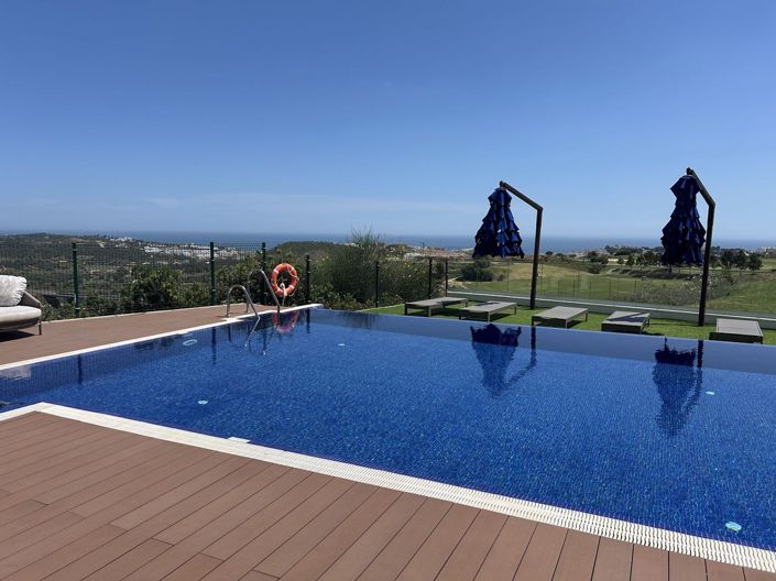 Image No.33-3 Bed Apartment for sale