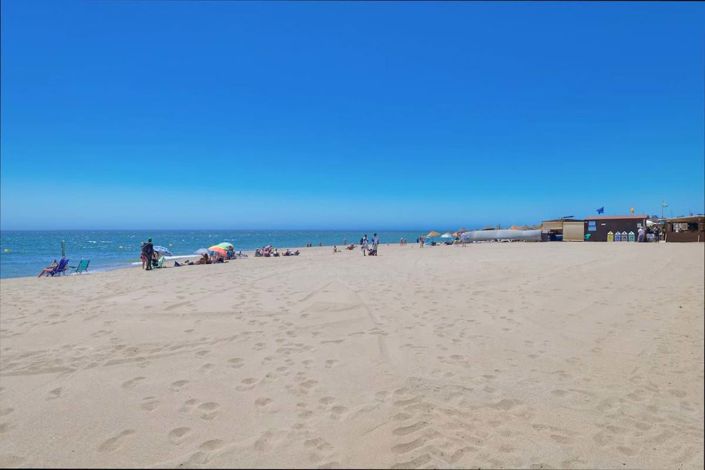 Image No.17-3 Bed Apartment for sale