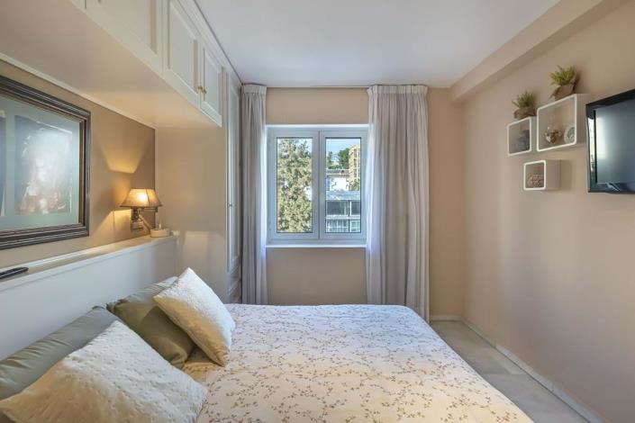 Image No.21-2 Bed Apartment for sale