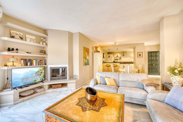 Image No.8-2 Bed Apartment for sale