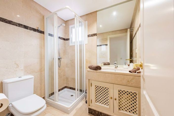 Image No.19-2 Bed Apartment for sale