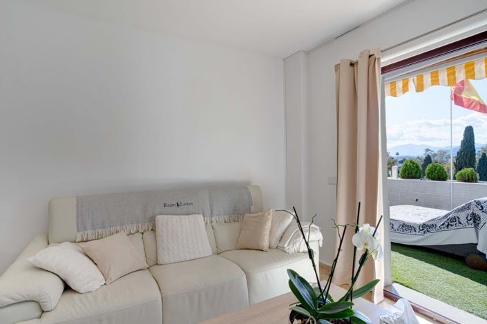 Image No.16-2 Bed Apartment for sale