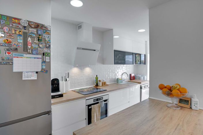 Image No.8-2 Bed Apartment for sale