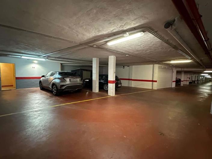 Image No.36-2 Bed Townhouse for sale