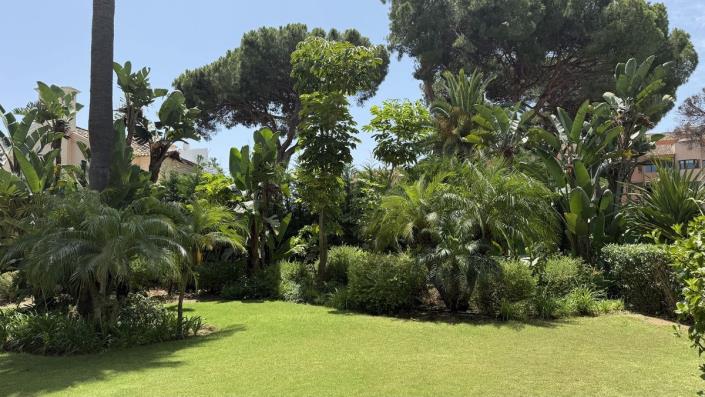 Image No.27-2 Bed Apartment for sale