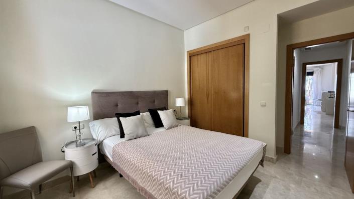 Image No.15-2 Bed Apartment for sale