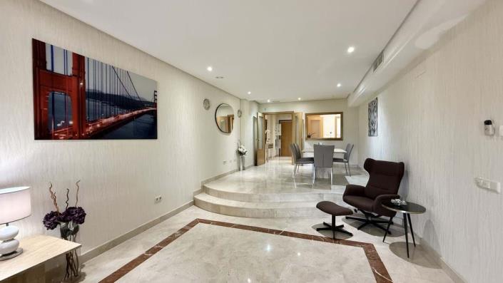 Image No.5-2 Bed Apartment for sale