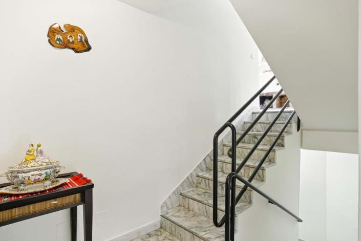 Image No.22-3 Bed Townhouse for sale