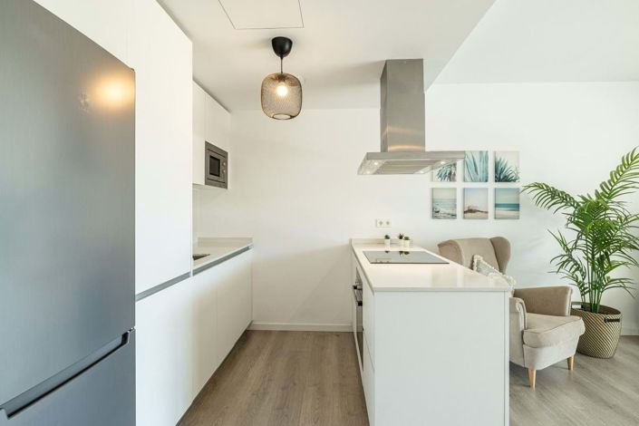 Image No.15-2 Bed Apartment for sale