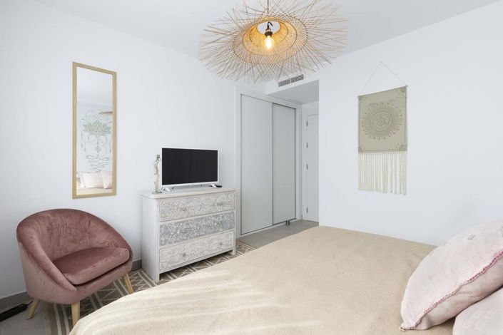 Image No.18-3 Bed Apartment for sale