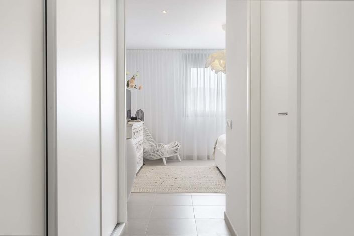 Image No.23-3 Bed Apartment for sale