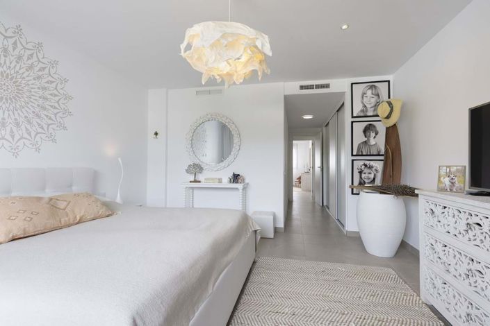 Image No.26-3 Bed Apartment for sale