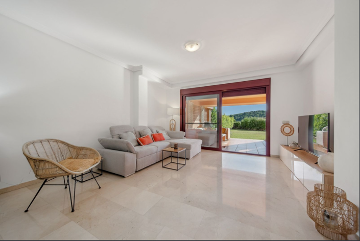 Image No.23-2 Bed Apartment for sale