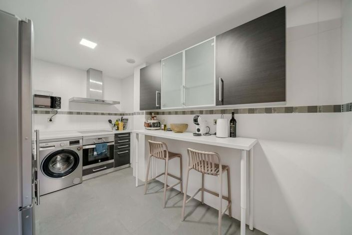 Image No.62-2 Bed Apartment for sale