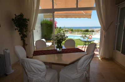 1447-634730-78d1f4f8b6655591b02d22fabb36a692d