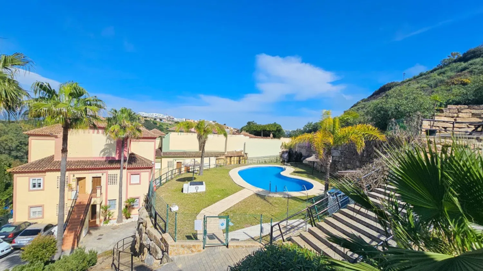Image No.1-Appartement de 3 chambres à vendre à Casares