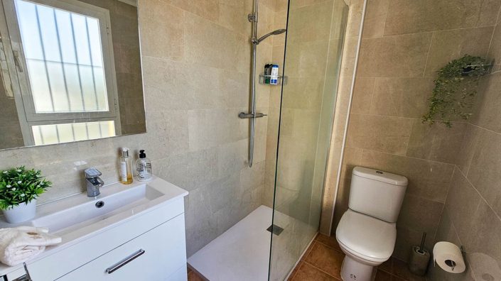 Image No.27-3 Bed Apartment for sale