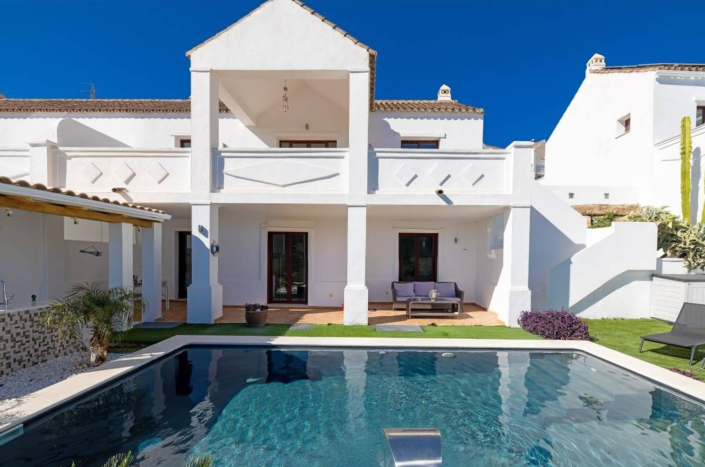 Image No.3-4 Bed House/Villa for sale