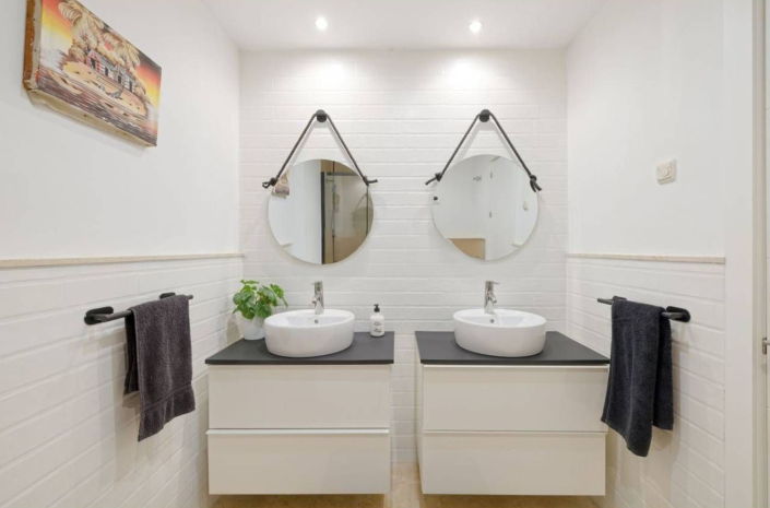 Image No.17-4 Bed House/Villa for sale