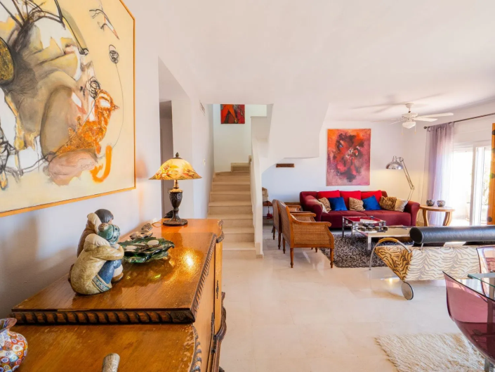 Image No.27-5 Bed Apartment for sale