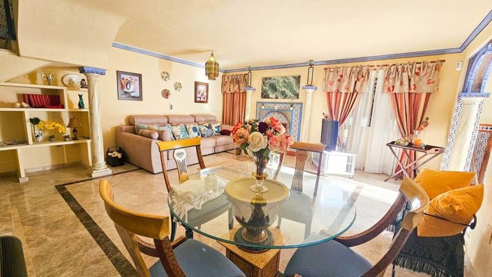 Image No.12-Jumelé de 4 chambres à vendre à La Duquesa