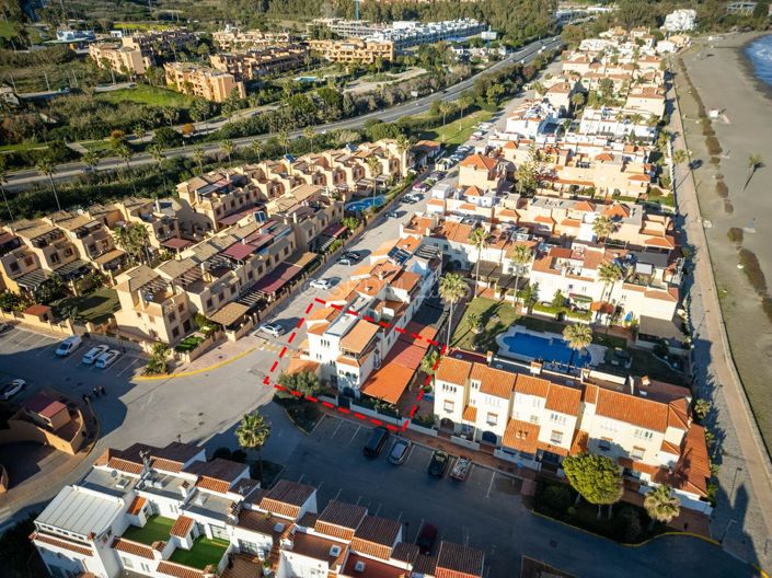 Image No.67-Jumelé de 4 chambres à vendre à La Duquesa