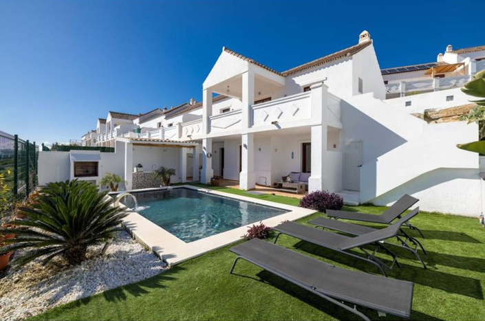 Image No.1-Villa de 4 chambres à vendre à Casares