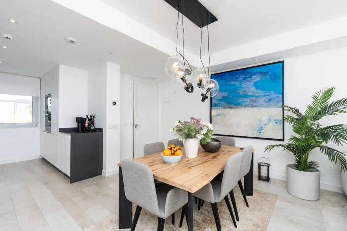 Image No.9-2 Bed Apartment for sale