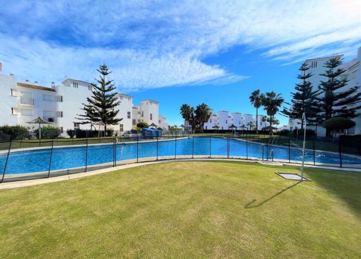 Image No.40-2 Bed Apartment for sale