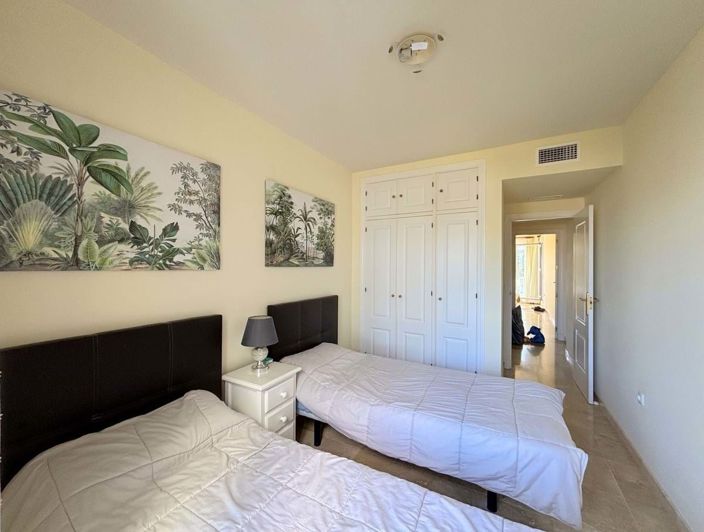 Image No.4-2 Bed Apartment for sale