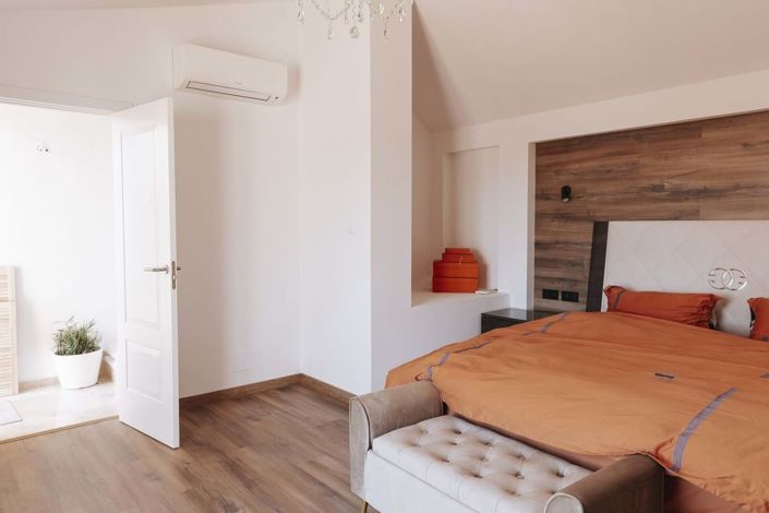 Image No.54-4 Bed Penthouse for sale