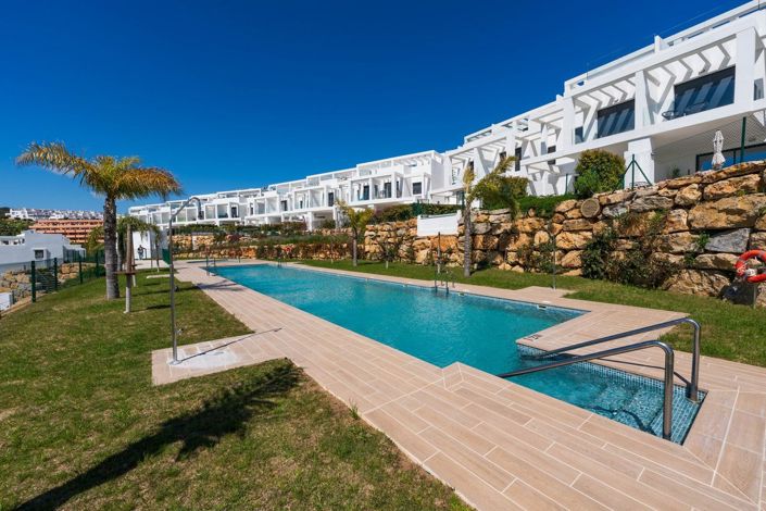 Image No.4-4 Bed Townhouse for sale