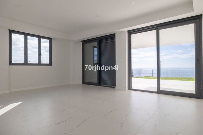 Image No.2-Appartement de 3 chambres à vendre à Casares