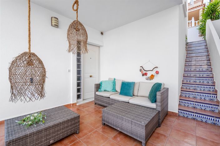 Image No.20-2 Bed Villa for sale