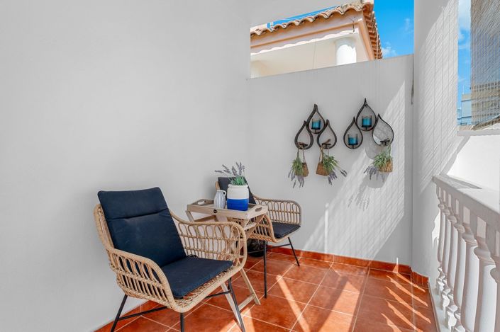 Image No.23-2 Bed Villa for sale