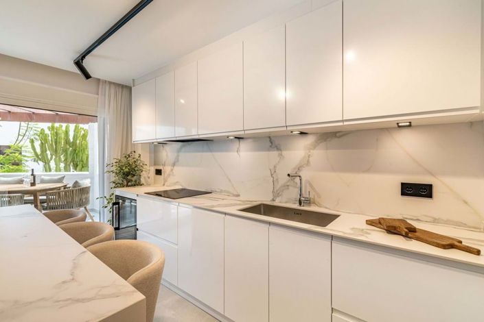 Image No.14-3 Bed Apartment for sale