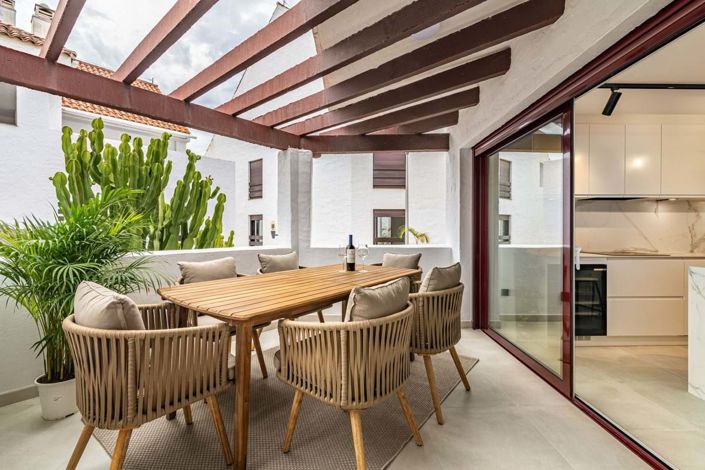 Image No.2-3 Bed Apartment for sale