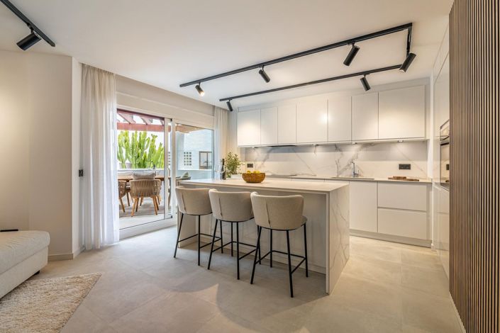 Image No.3-3 Bed Apartment for sale