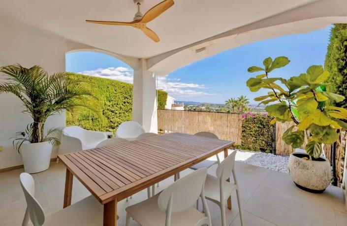 Image No.2-2 Bed Apartment for sale