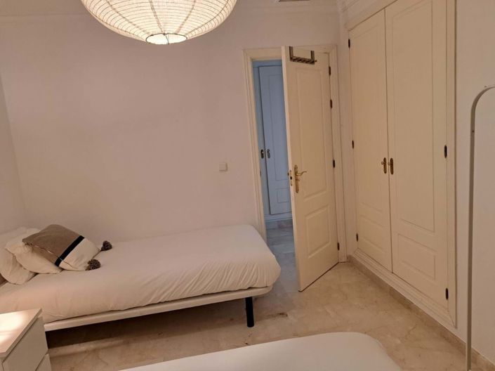 Image No.22-2 Bed Apartment for sale