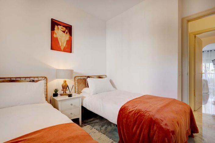 Image No.21-2 Bed Apartment for sale