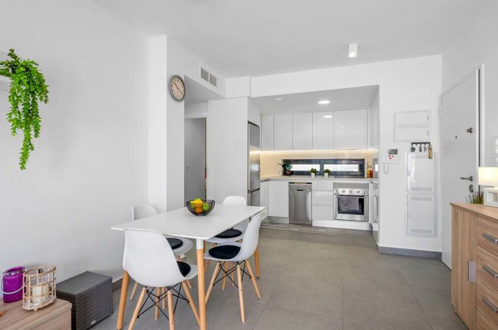 Image No.13-2 Bed Apartment for sale